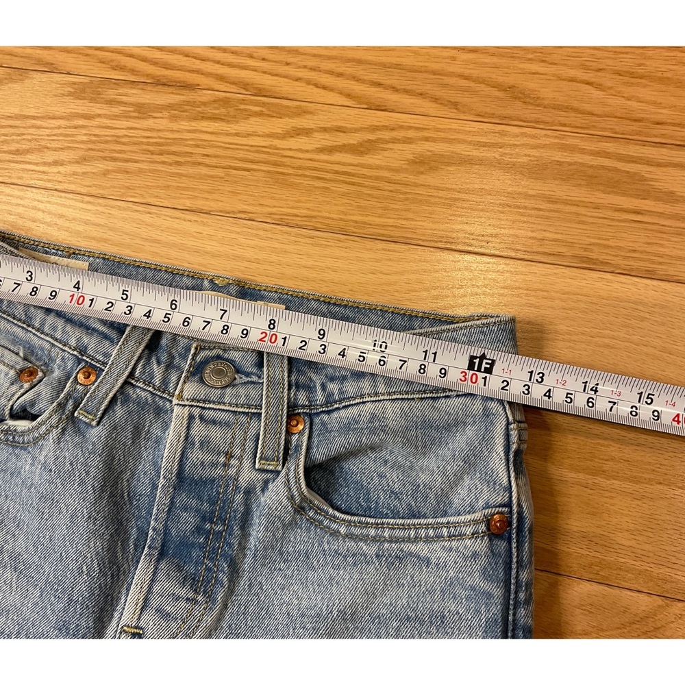 Levi’s Premium Wedgie Jeans - Picture 7 of 7